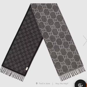 GUCCI GG pattern knit scarf with tassels